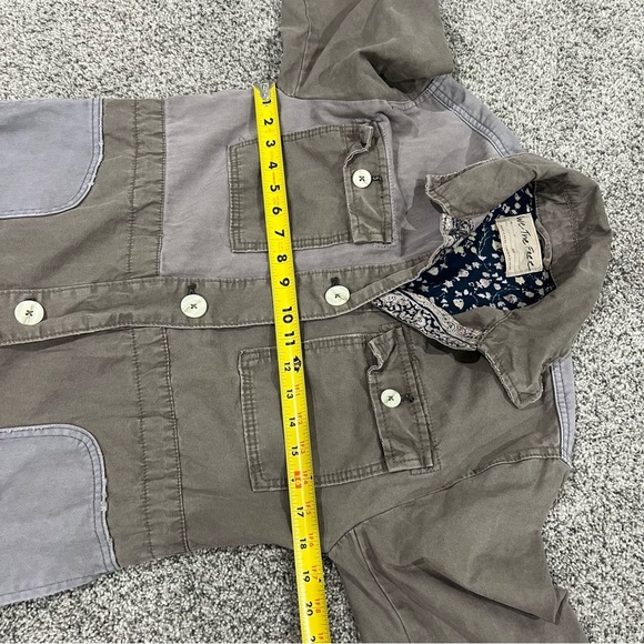 Free People 100% Cotton Apollo Utility Distressed Jacket Taupe Women’s Size XS - Picture 9 of 12